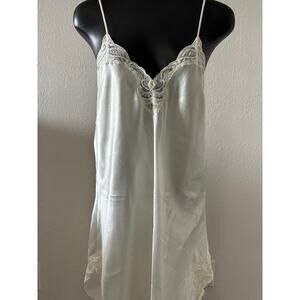 Cacique Teddy Tank Top Slip Size Large